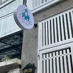 Airport Homestay